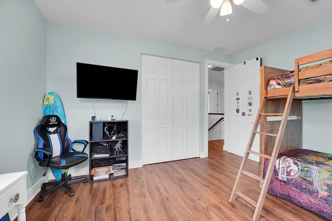 Building Photo - 11240 SW Wyndham Way