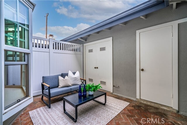 Building Photo - 1845 Anaheim Ave