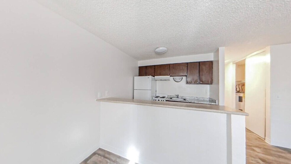 Interior Photo - Keystone East