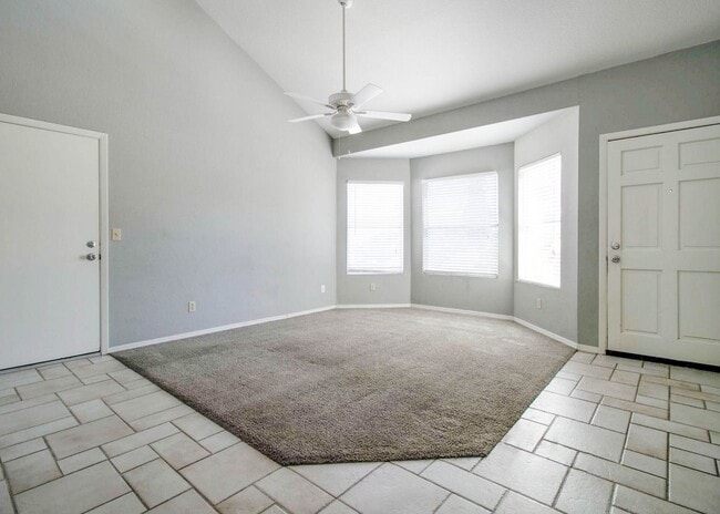 Building Photo - 1756 E Kesler Ln
