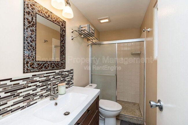 Building Photo - 3443 Lockwood Dr