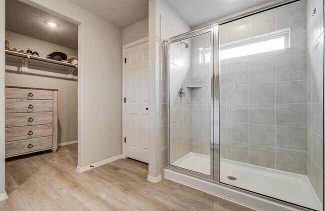 Building Photo - 14810 Archer Ct