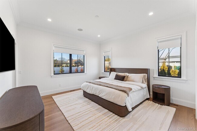 Building Photo - 3 Margareta Ct