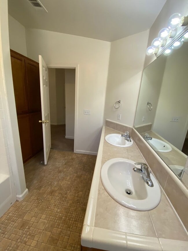 Building Photo - Spacious two-story home Available Now!