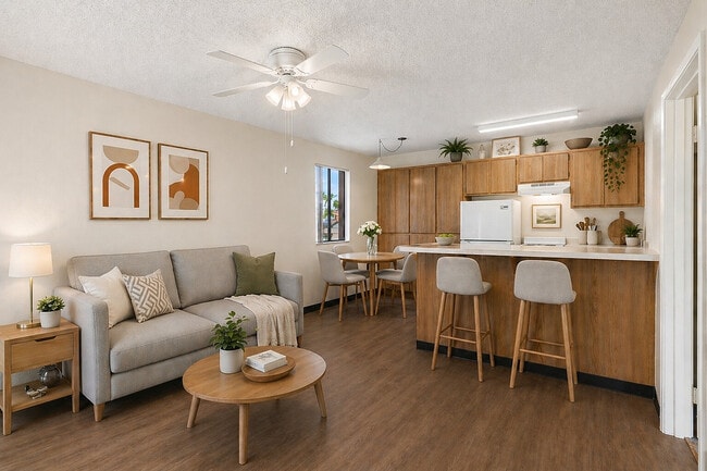 Building Photo - Orchard Mesa