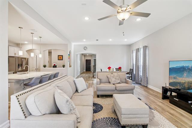 Building Photo - 1512 Quentin Dr