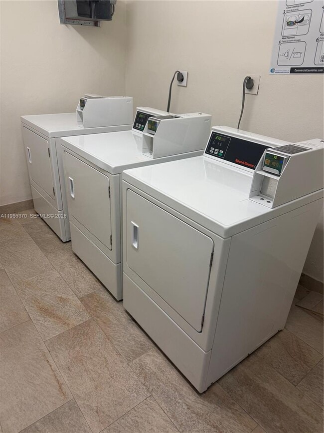 Building Photo - 1200 West Ave