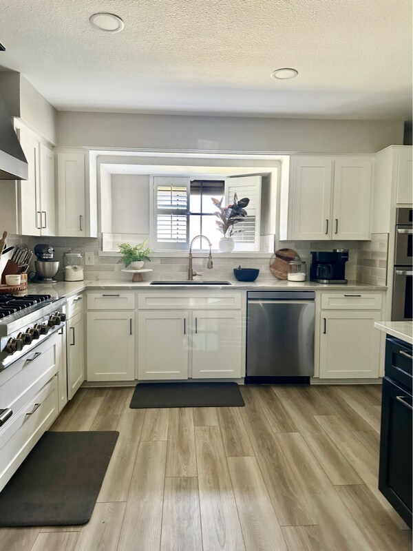 Building Photo - 3717 Castle River Dr