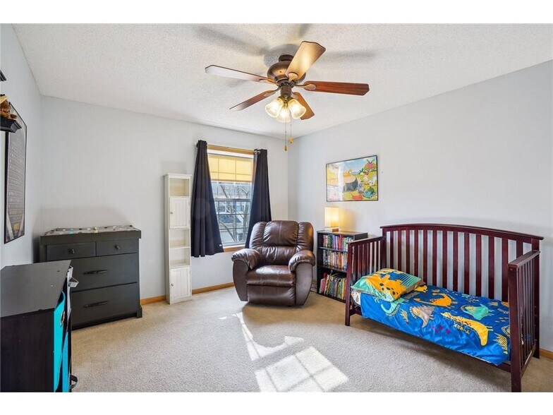 Building Photo - 13750 54th Ave N