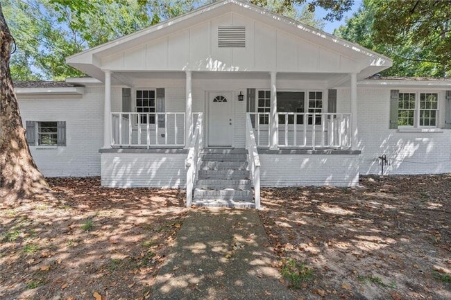 Building Photo - 12925 Bonnievale Dr N