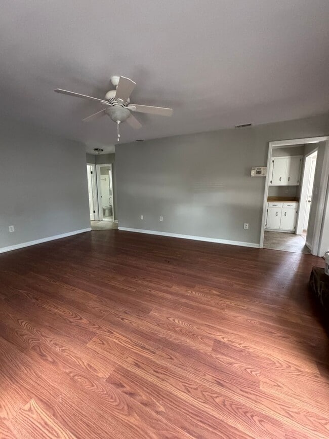Building Photo - Cul-de-Sac Gem in Evans with New Carpet, Fresh Paint & Spacious Yard