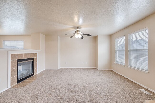 Building Photo - Beautiful home located in sought after Sundance Subdivision