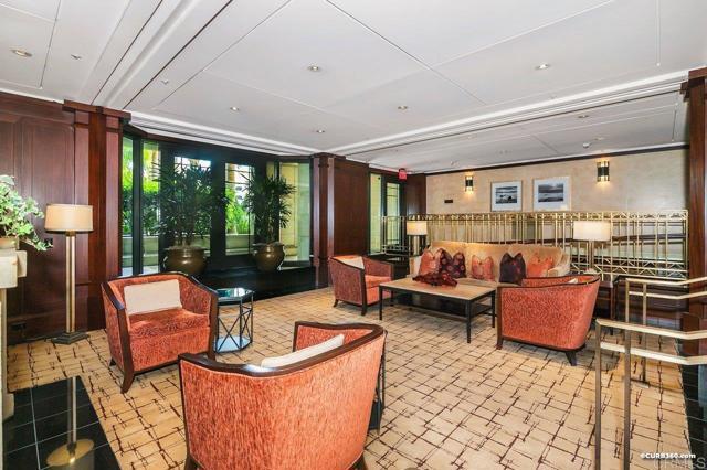 Building Photo - 500 W Harbor Dr