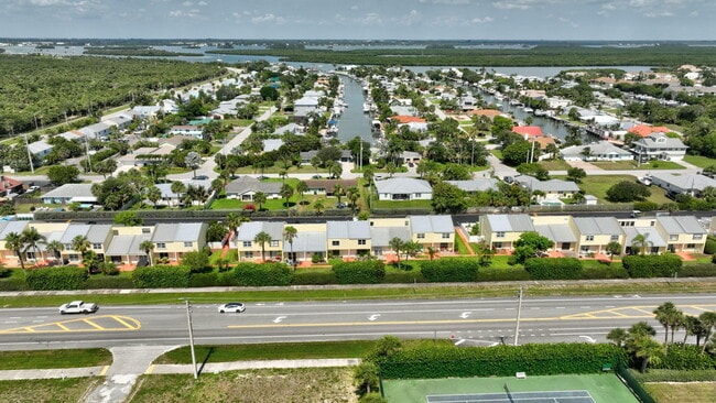 Building Photo - 2707 N Hwy A1A