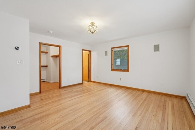 Building Photo - 20 Fairmount Rd