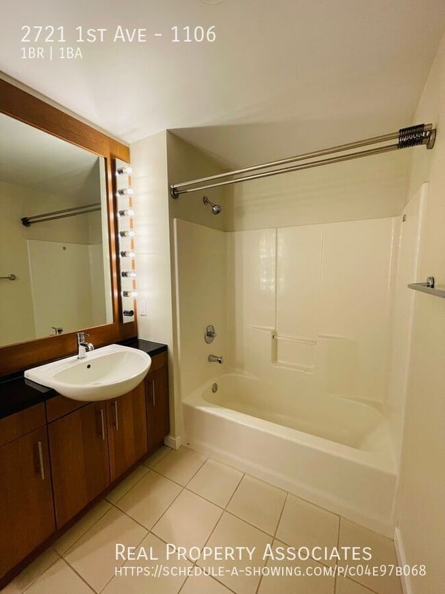 Building Photo - 2721 1st Ave