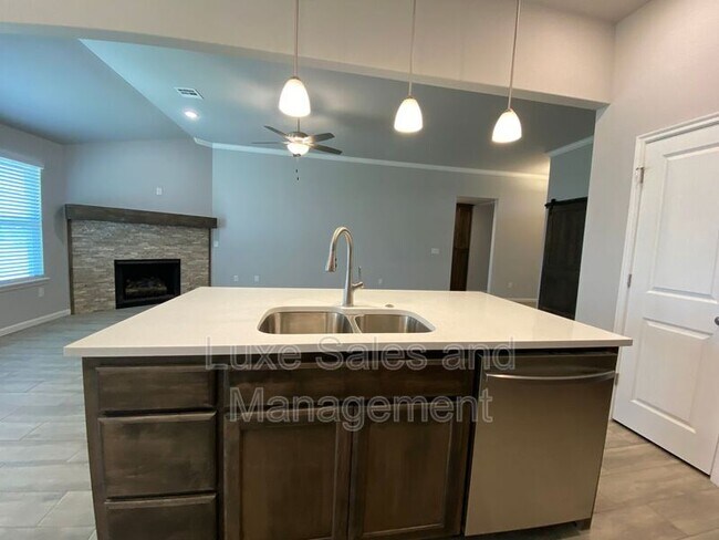 Building Photo - 8513 NW 77th Pl