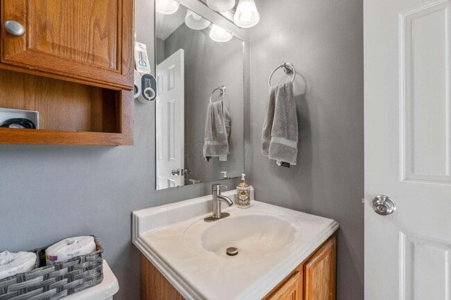 Building Photo - 1138 Devlin Ct