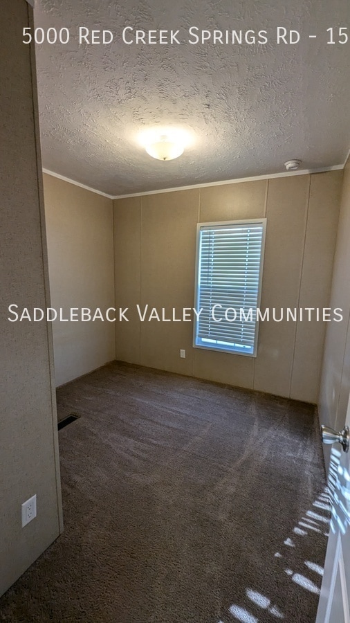 Building Photo - 5000 Red Creek Springs Rd