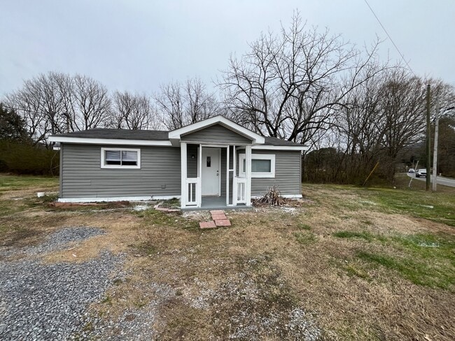 Building Photo - 2032 Mill Creek Rd SW