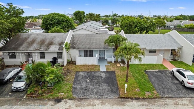 Building Photo - 10387 SW 209th Ln