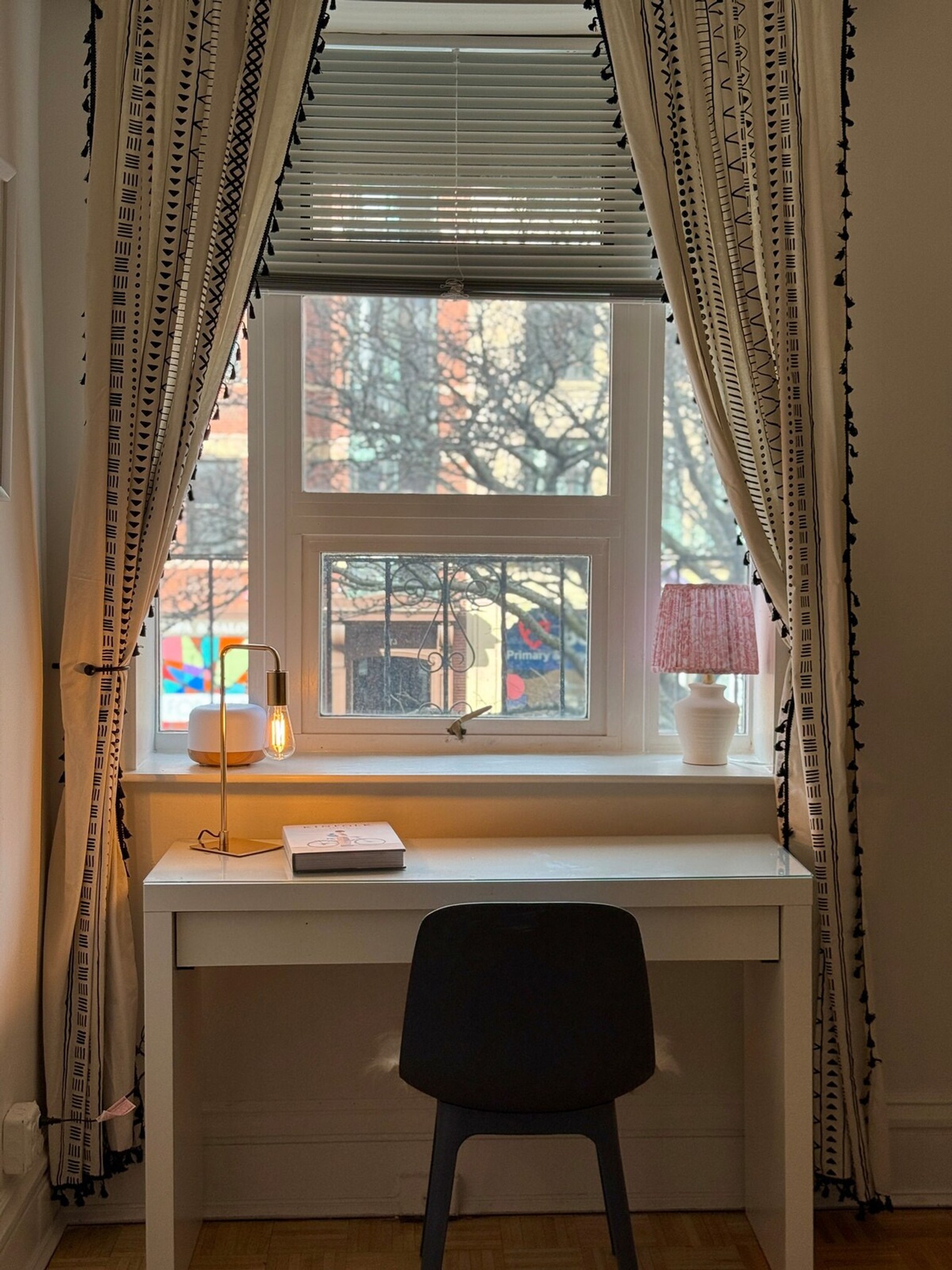 Building Photo - 182 Commonwealth Ave