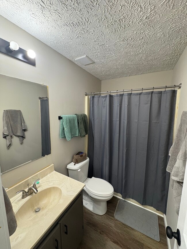 Building Photo - 3 Co Rd 2017