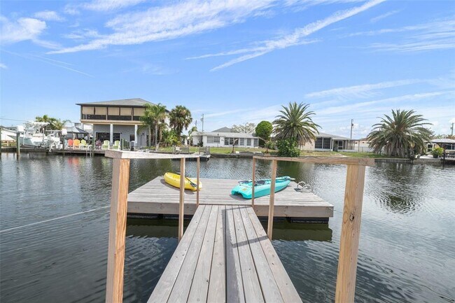 Building Photo - 13704 Veronica Dr