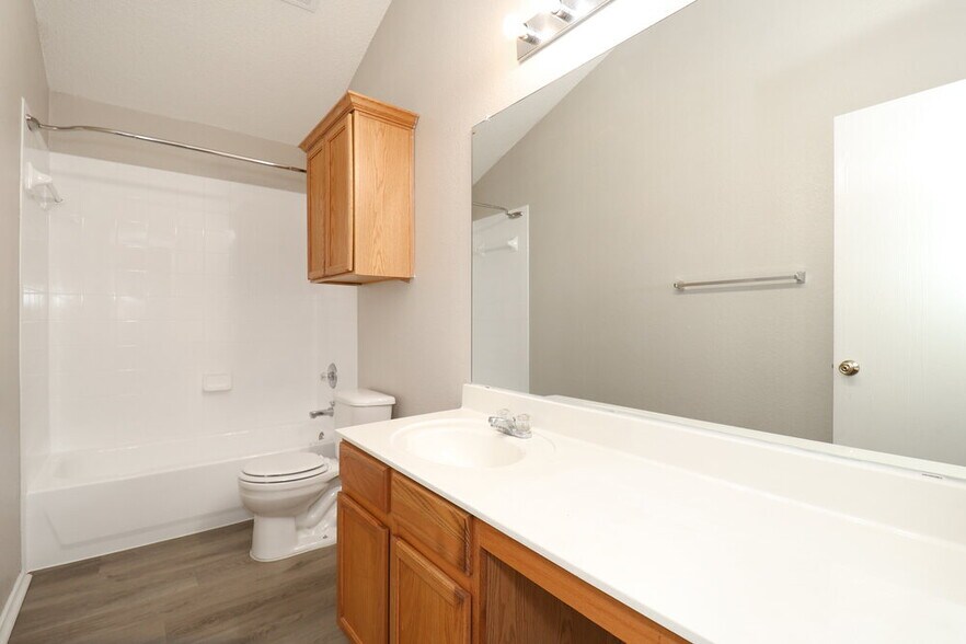 Building Photo - 4668 Cool Ridge Ct