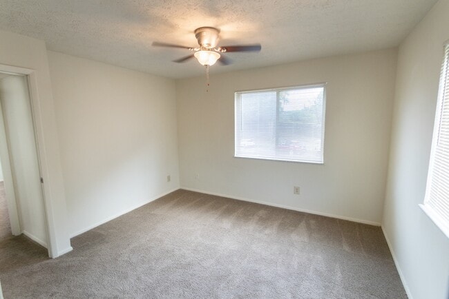 Floorplan - Blue Grass Manor