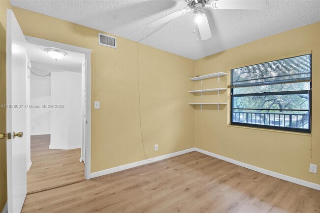 Building Photo - 10501 W Broward Blvd