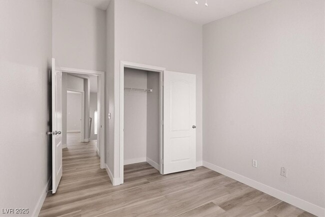 Building Photo - 2755 Fountain Ridge Ln