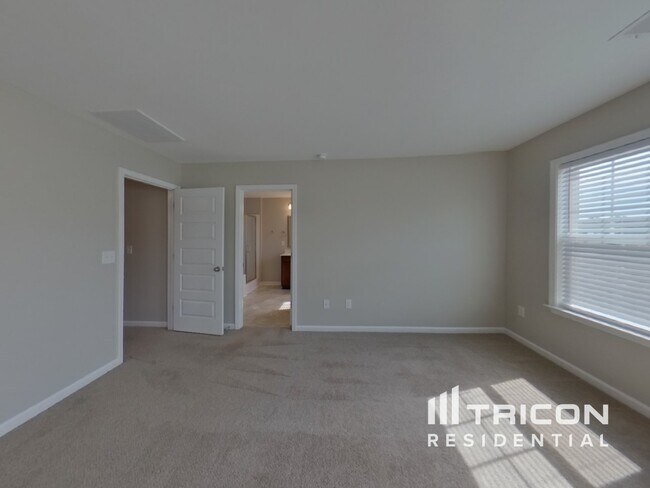Building Photo - 108 Eventine Way