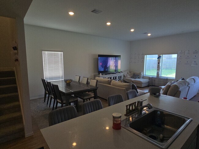 Building Photo - 27002 River Birch Ridge Dr