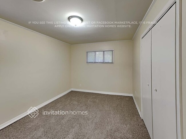 Building Photo - 113 Nashua St