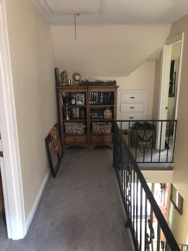 Upstairs Hall - 549 Woodview Dr