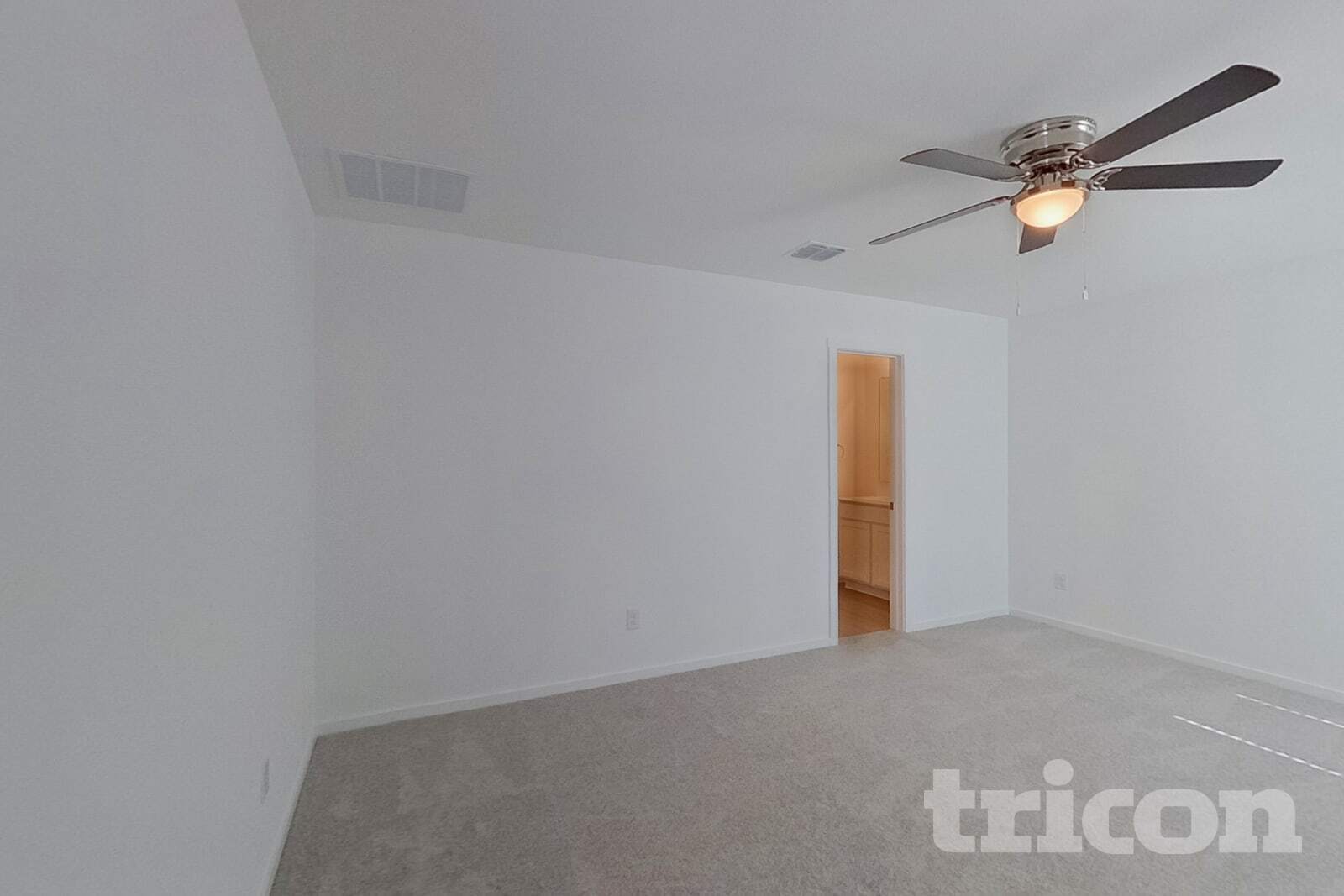 Building Photo - 827 Ginkgo Wy