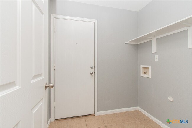 Building Photo - 5619 Tumbled Stone Dr