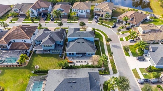 Building Photo - 18233 Leafmore St