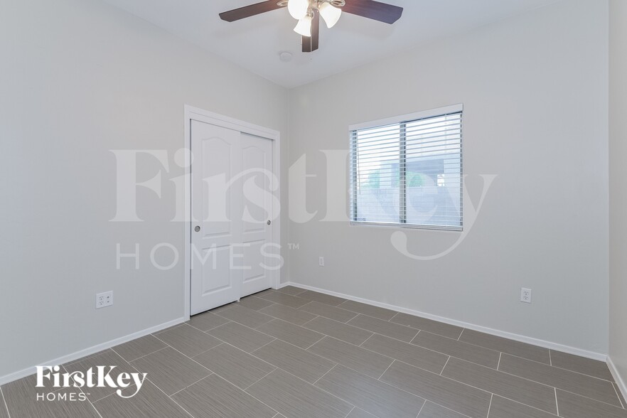 Building Photo - 11584 W Stone Hearth St