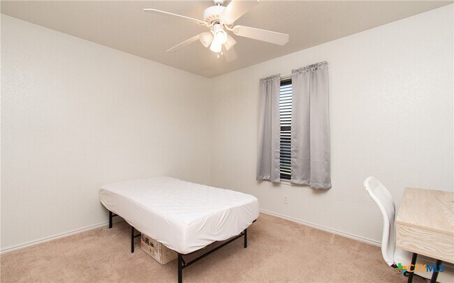 Building Photo - 4310 Neta Dr