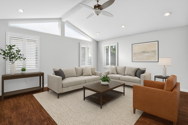 Building Photo - 899 Ebbetts Dr