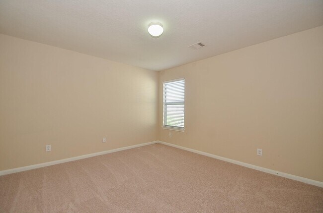 Building Photo - 2410 Crossmill Ln