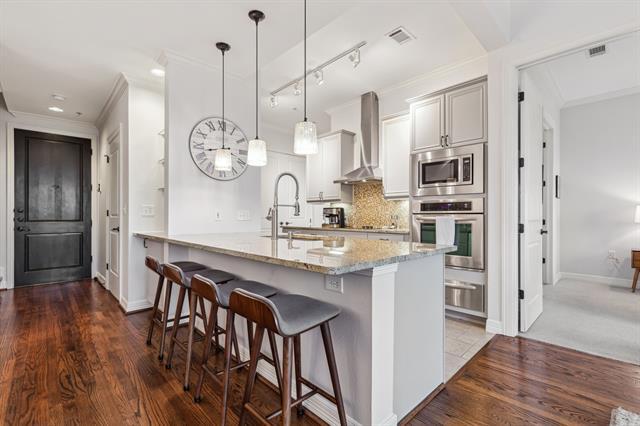 Building Photo - 8616 Turtle Creek Blvd