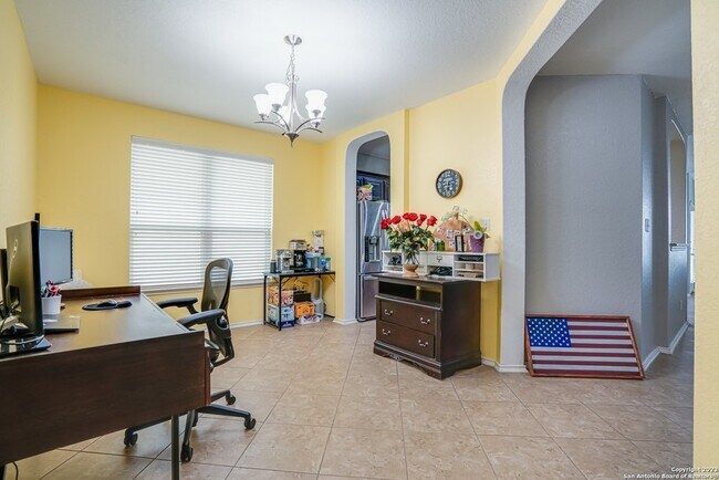 Building Photo - 12310 Red Maple Way