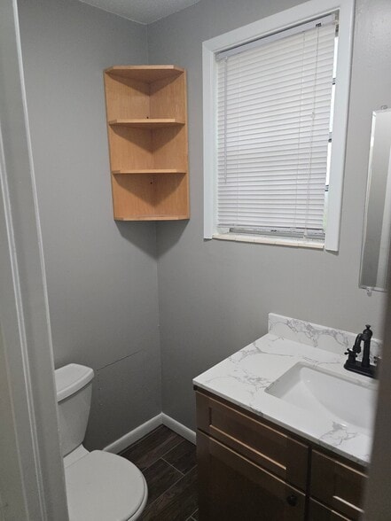 Building Photo - 4837 Mayo Cir