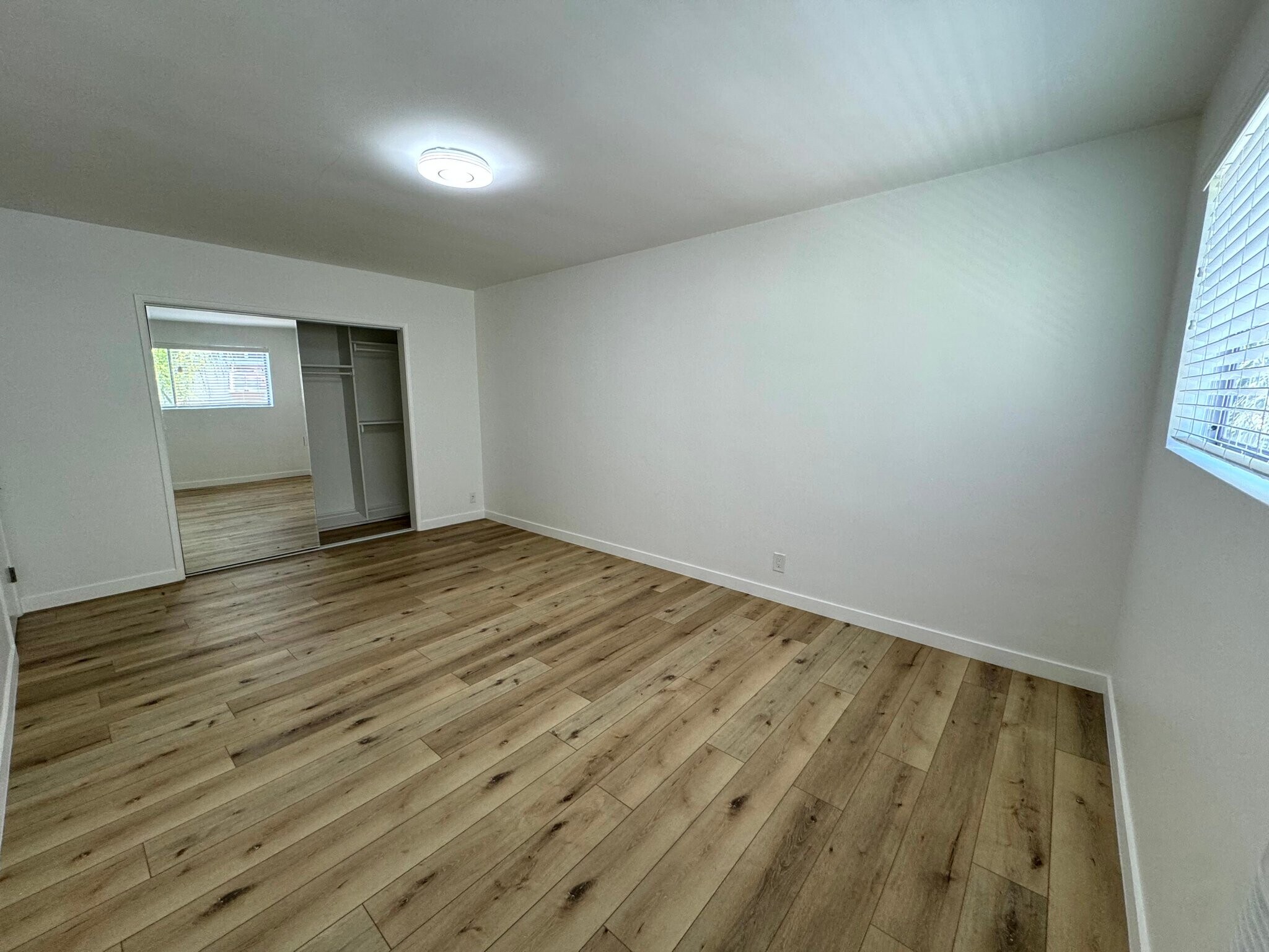 Building Photo - 1155 Hacienda Pl