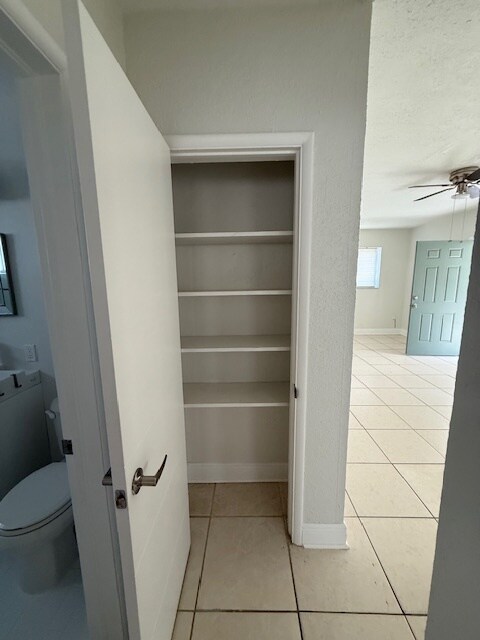 Building Photo - 13300 NE 10th Ave