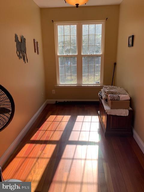 Building Photo - 24900 Fox Run Ln