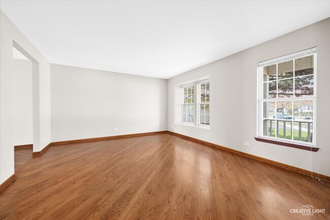 Building Photo - 2219 Beaumont Ct